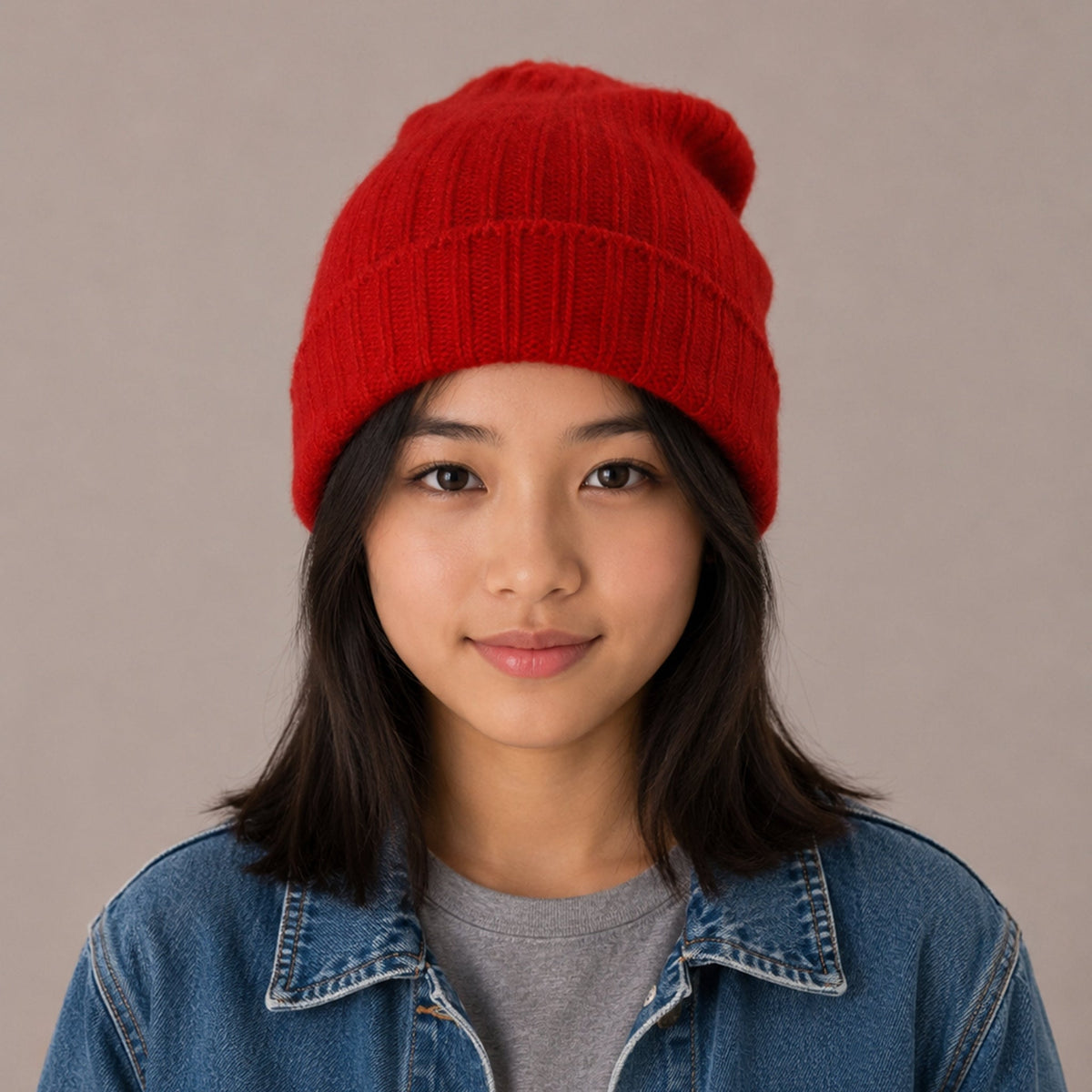 CASHMERE RIBBED HAT WITH FOLDED CUFF-FIRE RED